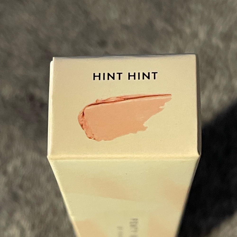 Fenty Hint Hint Pro Kiss’r Luscious Lip Balm - Picture 6 of 8